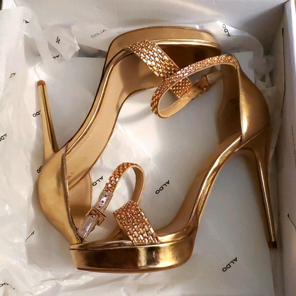 Aldo Shoes - Gold Aldo heels